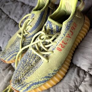 Yeezy Boost 350 Men's Size 7.5 Sneakers